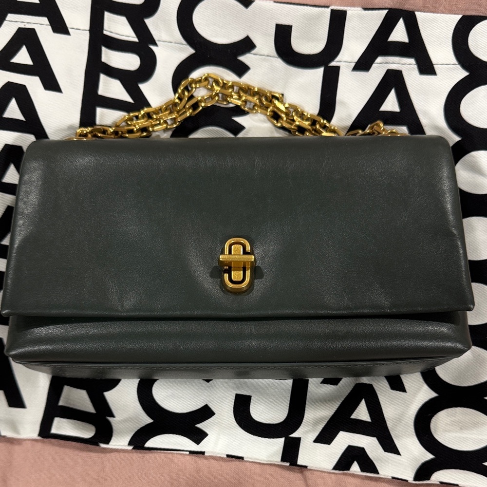 New Marc Jacob’s The Dual Chain Wallet